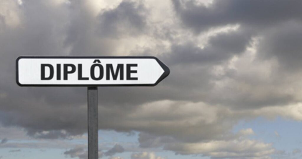 Acheter un diplôme en ligne